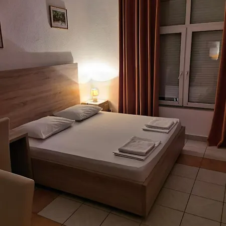 Lovely Center Hostel