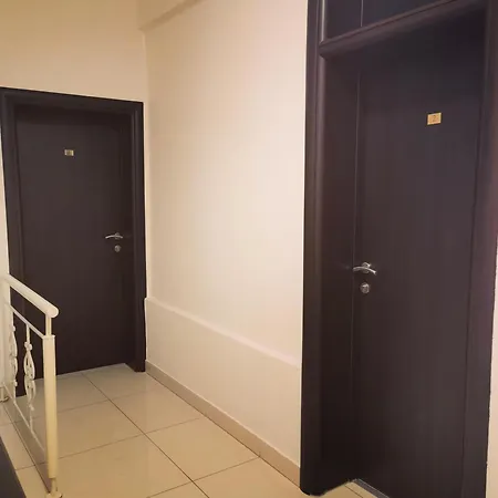 Lovely Center Hostel
