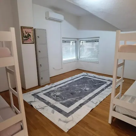 Lovely Center Hostel Mostar