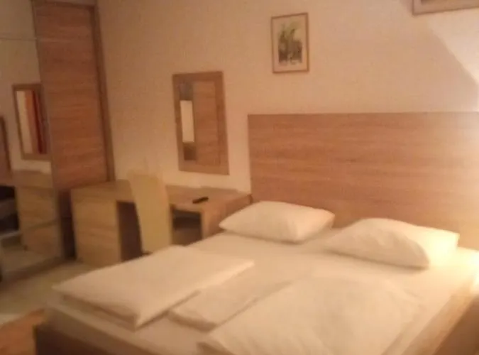 Lovely Center Hostel Mostar