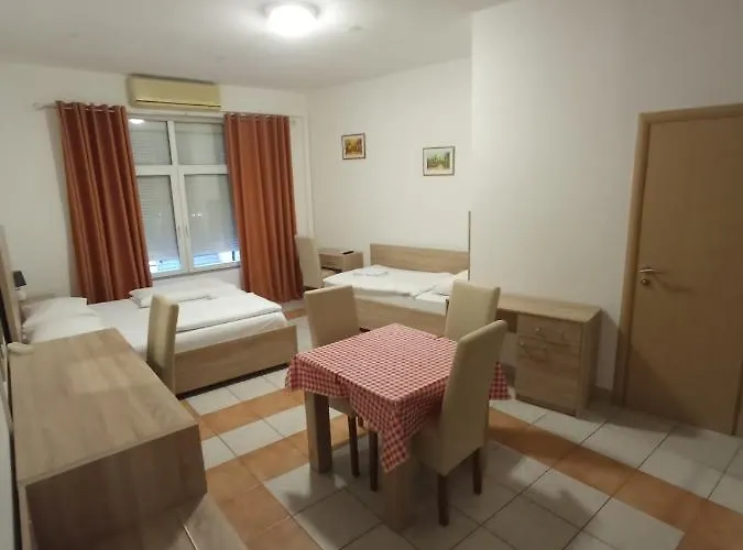 Lovely Center 모스타르