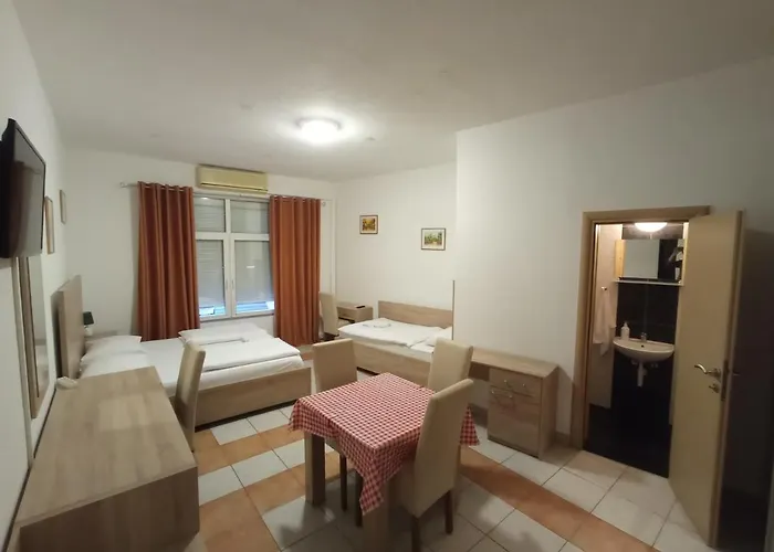 Lovely Center Hostel Mostar