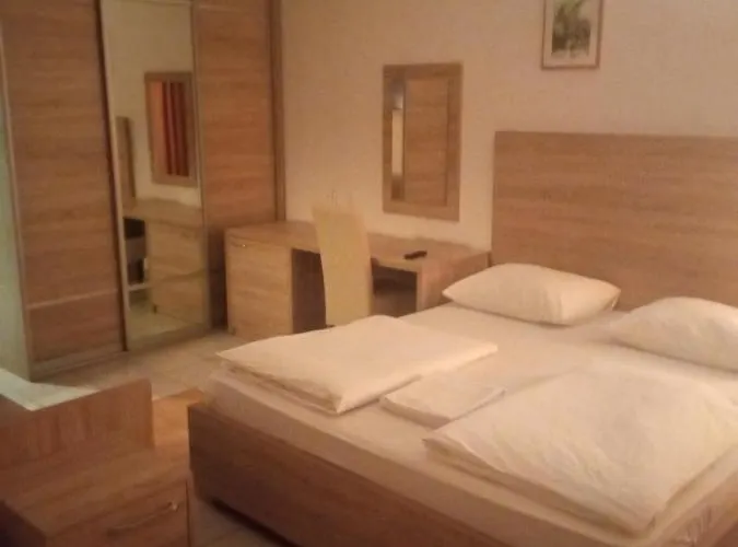 Lovely Center Hostel Mostar