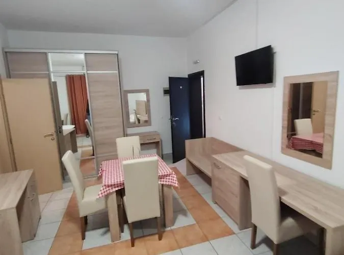 Lovely Center Hostel *