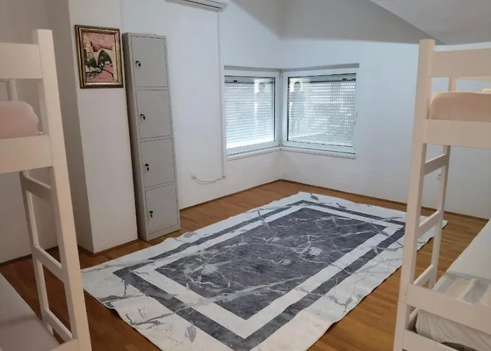 Lovely Center Hostel Mostar